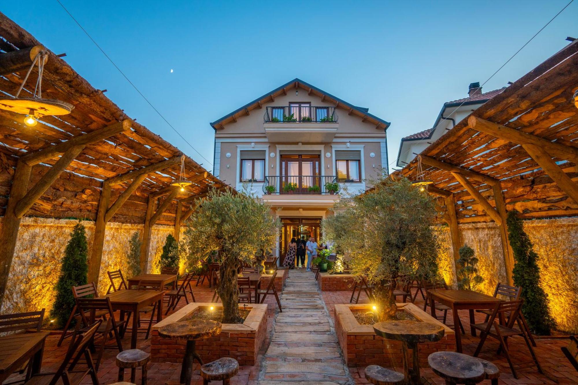 Gjuhadoli Hotel Restaurant Shkoder Luaran gambar
