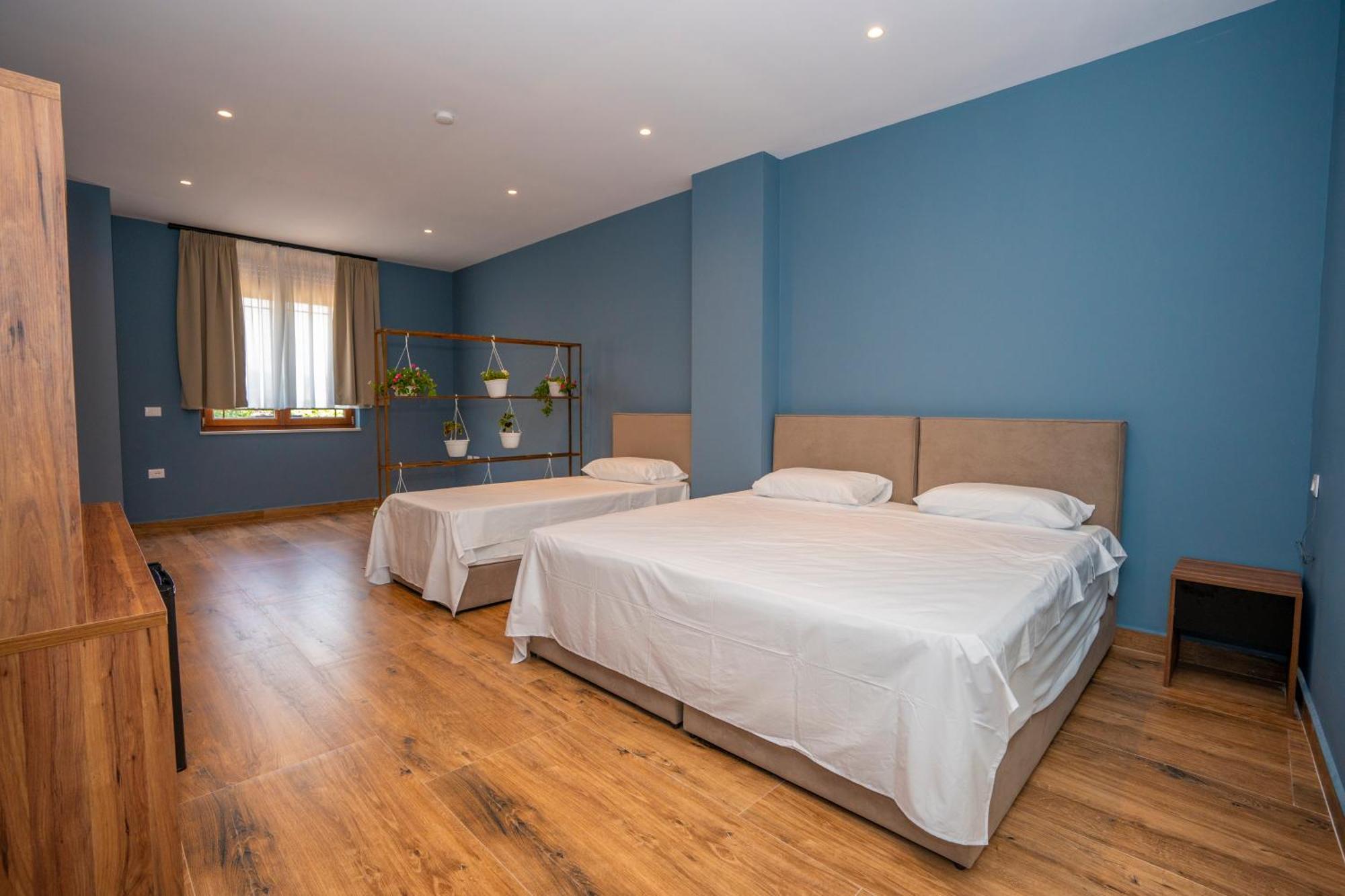 Gjuhadoli Hotel Restaurant Shkoder Luaran gambar