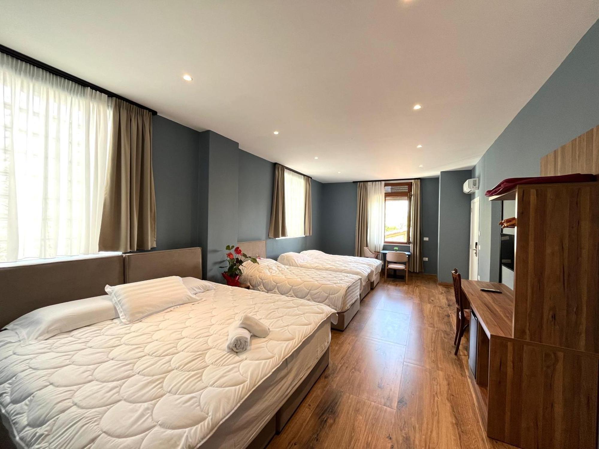 Gjuhadoli Hotel Restaurant Shkoder Luaran gambar