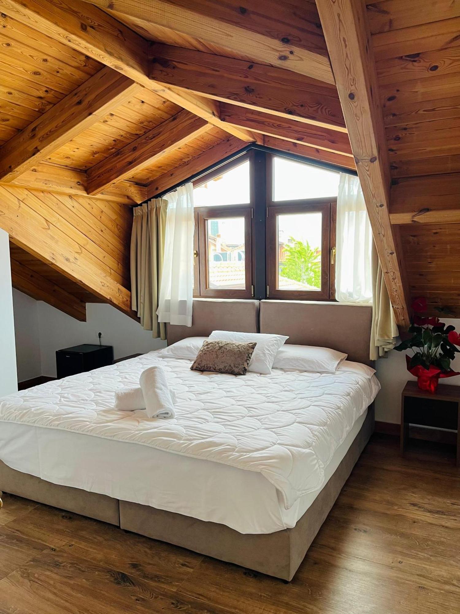 Gjuhadoli Hotel Restaurant Shkoder Luaran gambar
