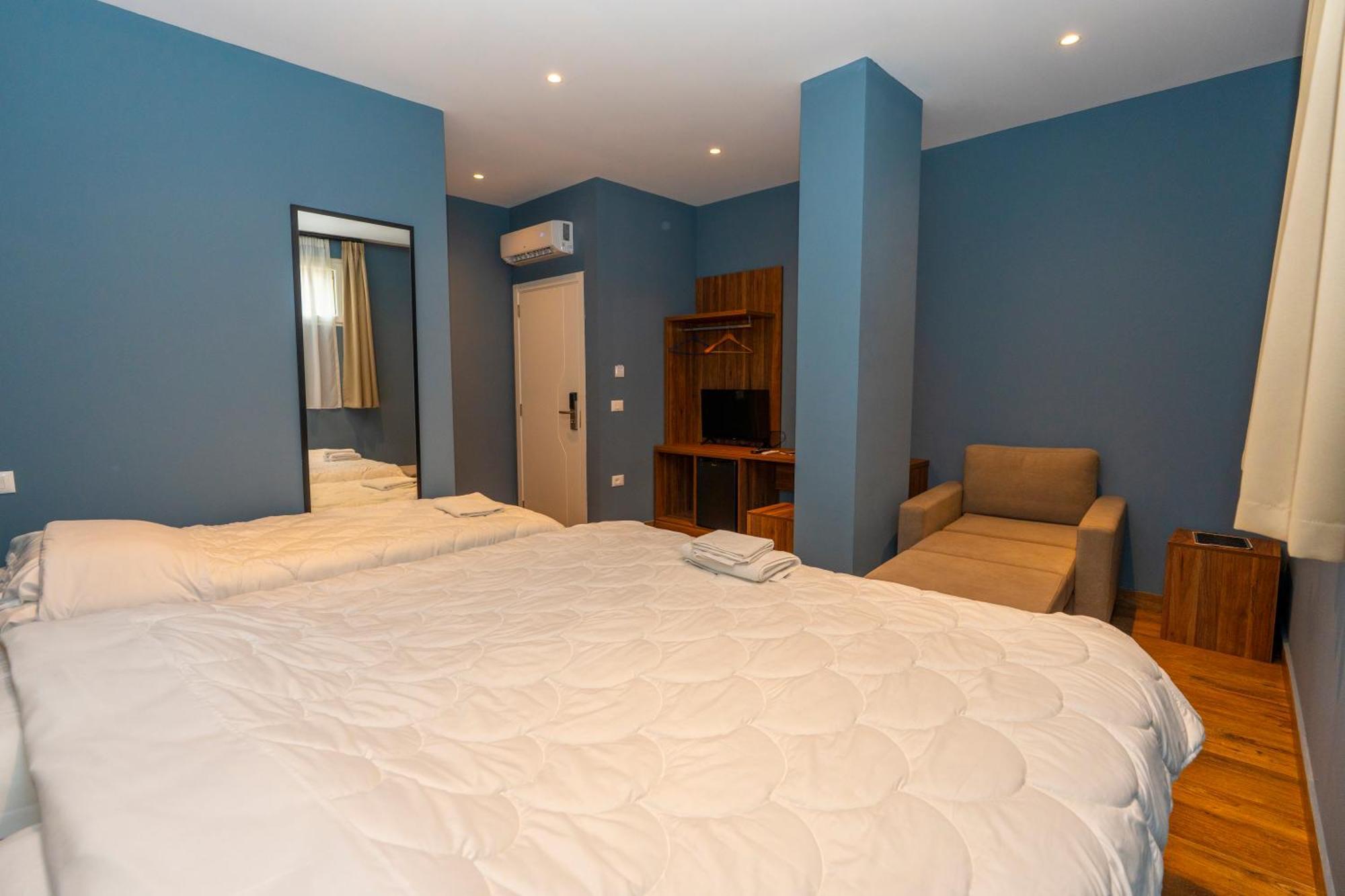 Gjuhadoli Hotel Restaurant Shkoder Luaran gambar